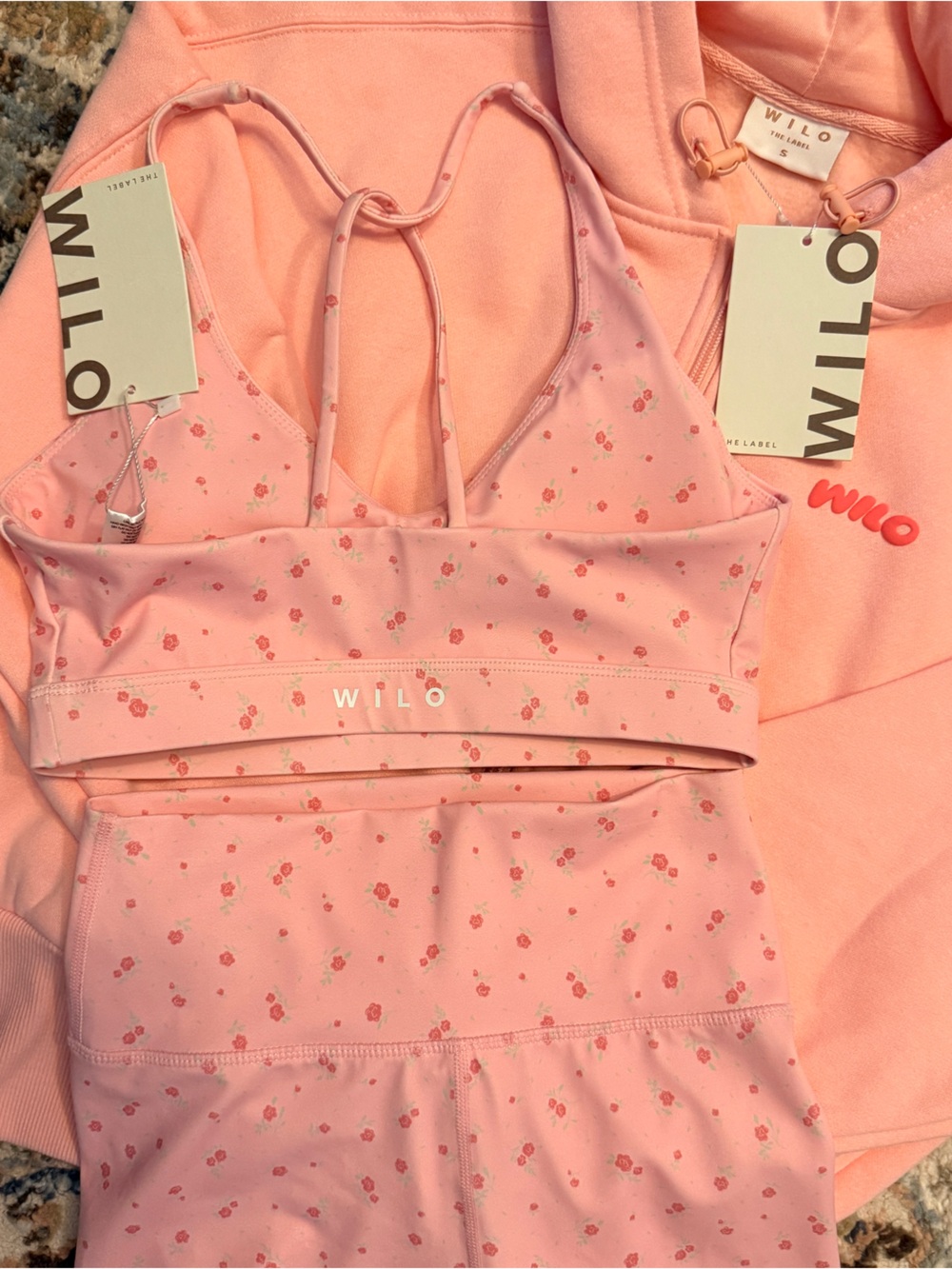 WILO The Label Pink Floral 3 Piece Set Hoodie Bra Scrunch Shorts S NWT $204 - Picture 7 of 11